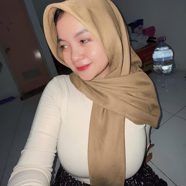 Ustadzah 7 Hari Menjadi Budak Sexku