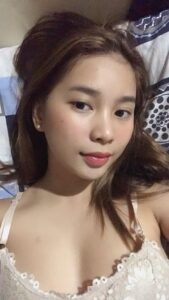 1 Minggu Aku Ngentot Dengan 3 Orang Pria Berbeda
