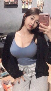 Gairah Pemecah Perawan Pembantuku
