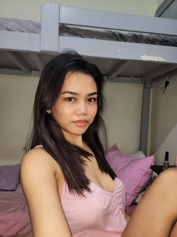 Aku Memberikan Les Gratis Kepada Mahasiswi Cantik