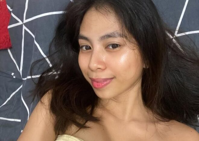 Bantu Kakak Latihan Yoga Hingga Belajar Ngewe Bareng